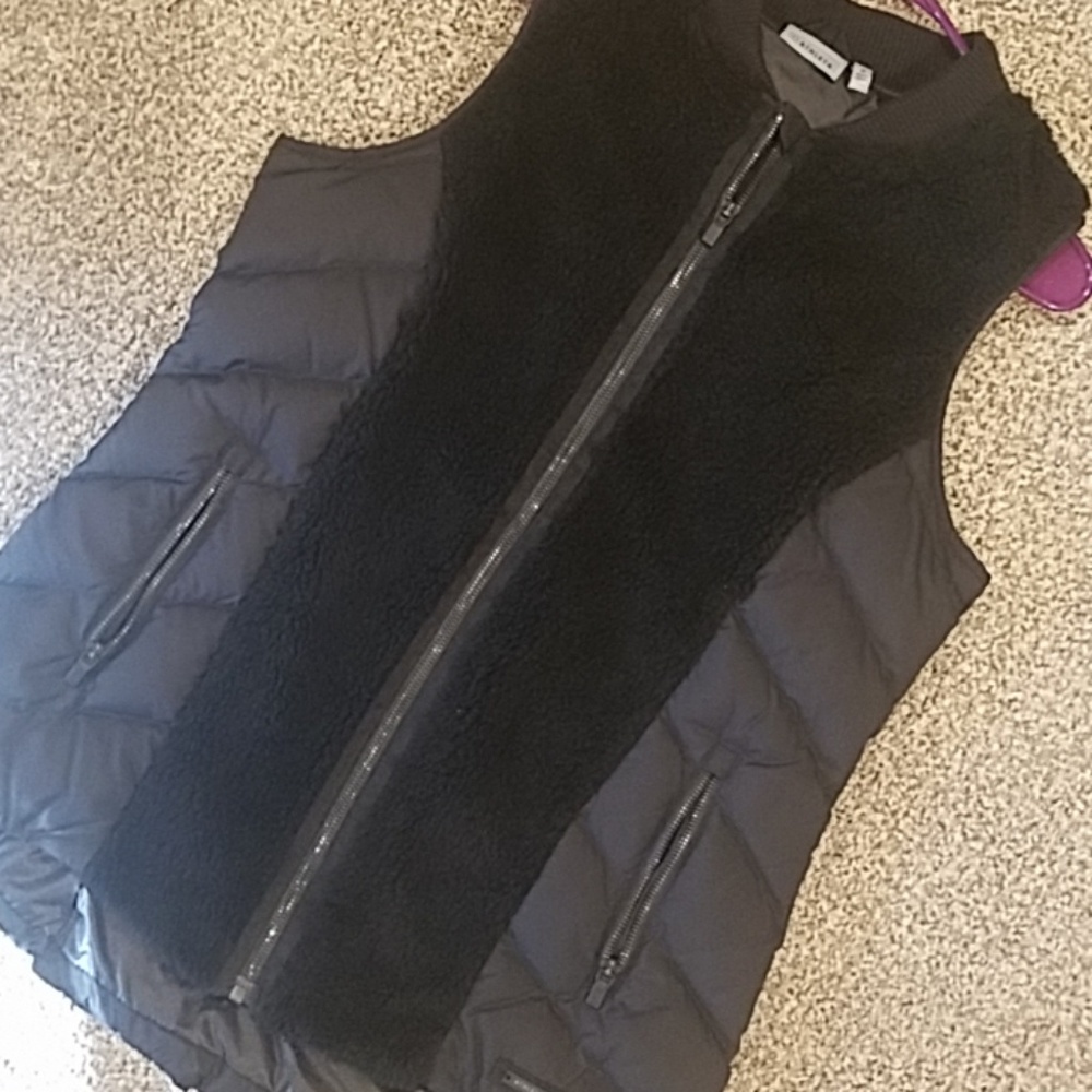 Responsible Down Tundra Vest